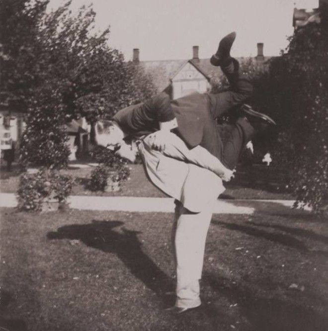 В жизни не догадаешься КТО дурачится на этих фотографиях