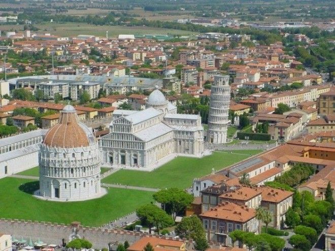 Пьяцца деи Мираколи в историческом центре Пизы. | Фото: tuscanyservices.it. Пьяцца деи Мираколи в историческом центре Пизы Фото tuscanyservicesit