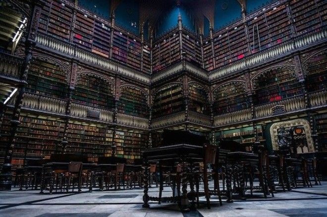  Роскошная готическая библиотека в Бразилии