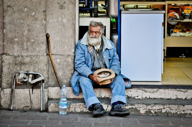 Хомуресу, вагабундо и барбоне — как выглядят бездомные в разных уголках мира Хомуресу вагабундо и барбоне как выглядят бездомные в разных уголках мира бездомные бомж город эстетика