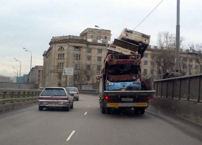Гора металлолом