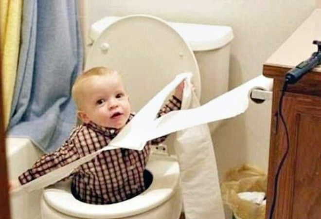 Купание в унитазе