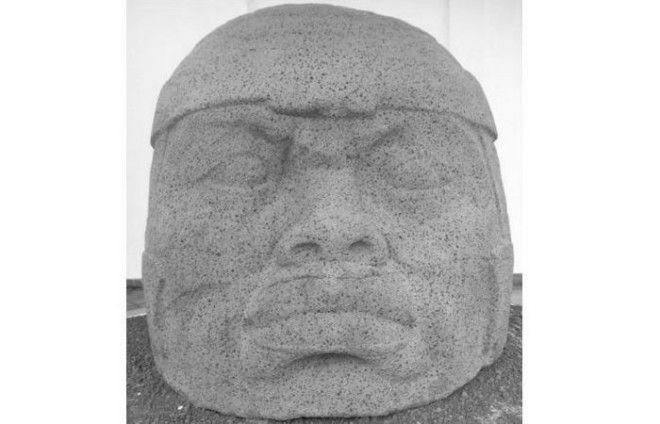 Памятник Q в Трес- Сапотес. Памятник Q в Трес Сапотес