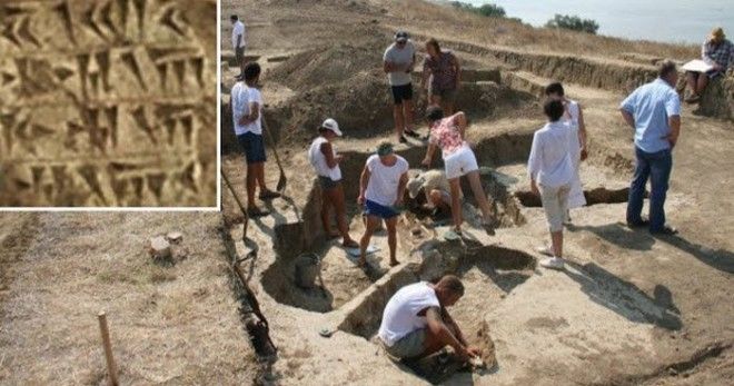 Археологические работы на руинах Фанагории. Археологические работы на руинах Фанагории