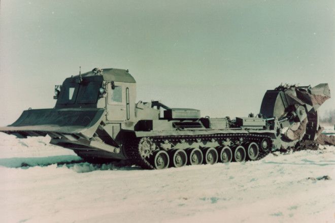 5 самых нестандартных военных машин которые вас точно удивят