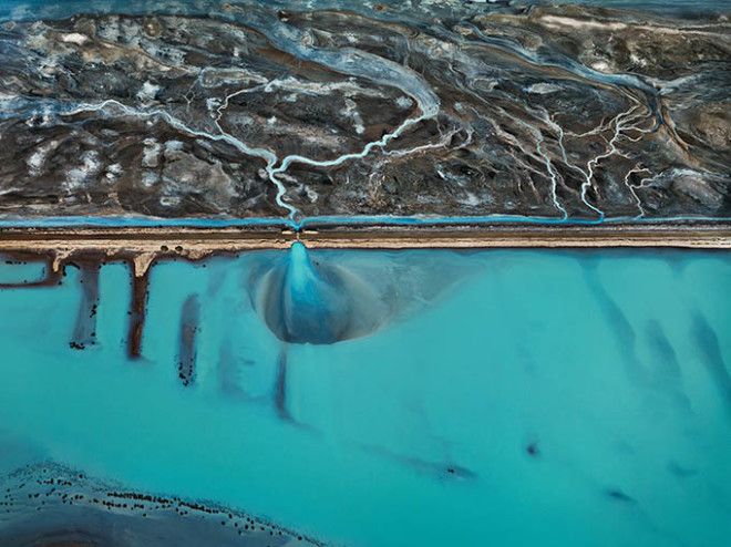 влияние промышленности на водные ресурсы, фотографии, Эдвард Буртинский, Edward Burtynsky