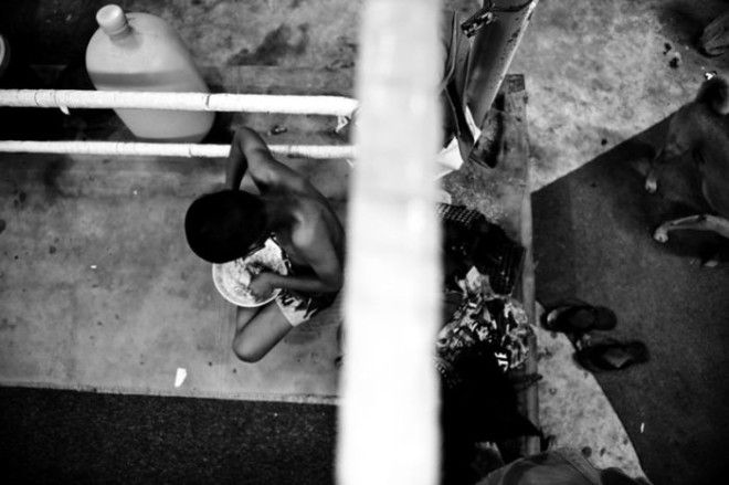 Дети Таиланда - профессиональные боксеры (26 фото)