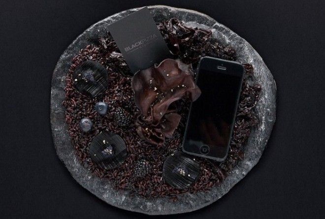 Экспериментальная пицца Тёмная луна