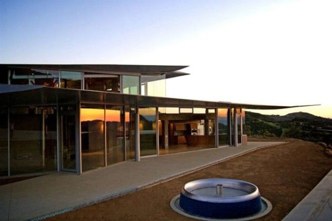 Куда деть старый Боинг 747? (18 фото)