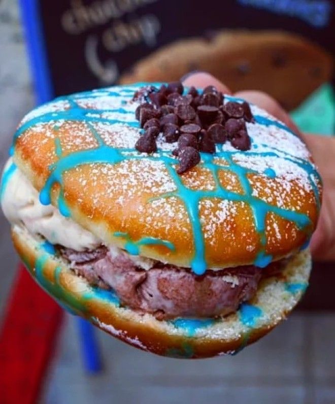 20 самых необычных и даже странных пончиков которые оценят только гурманы