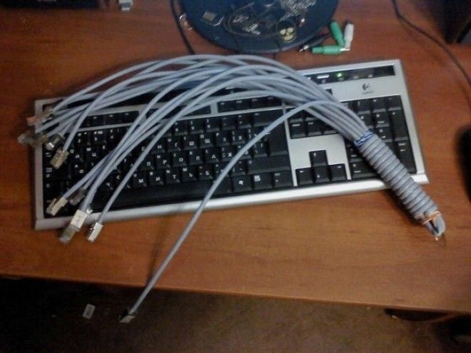 Чем занимаются сисадмины, когда не исправляют чужие косяки?