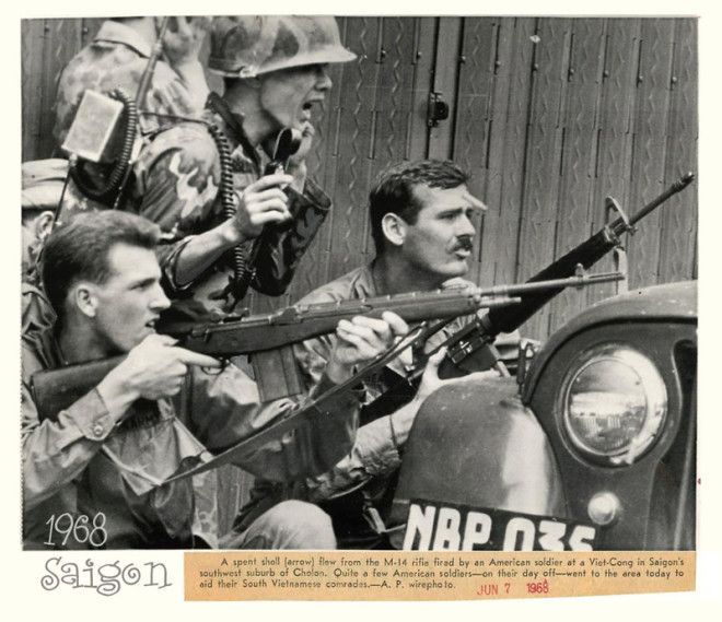 Запах напалма по утрам