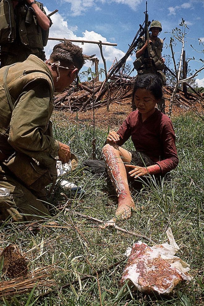 Запах напалма по утрам