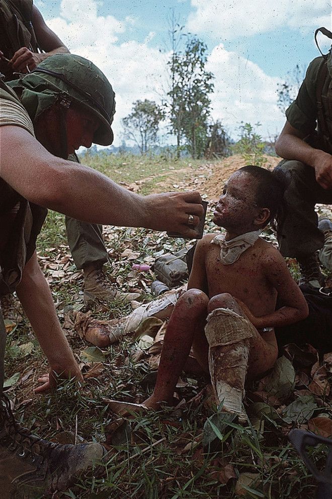 Запах напалма по утрам