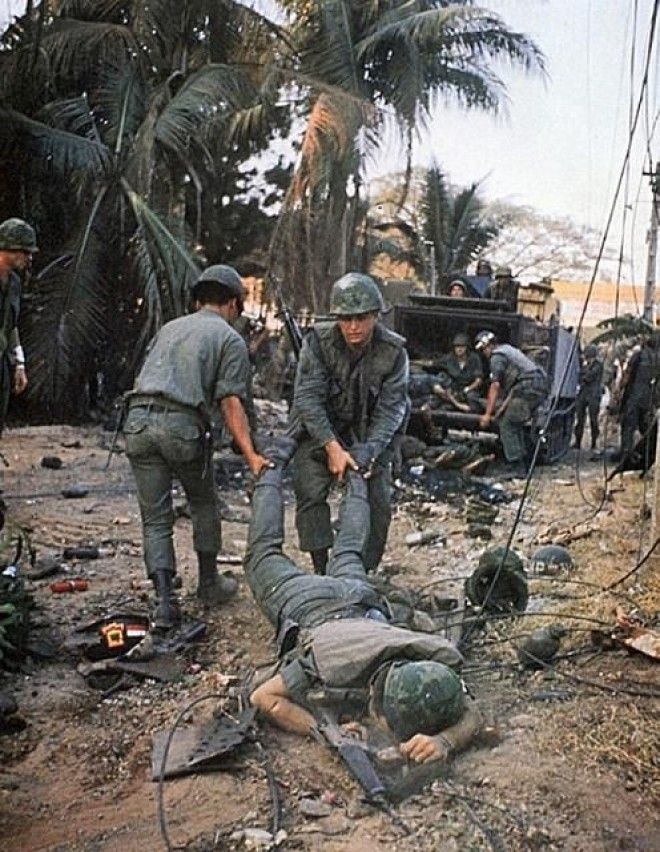 Запах напалма по утрам