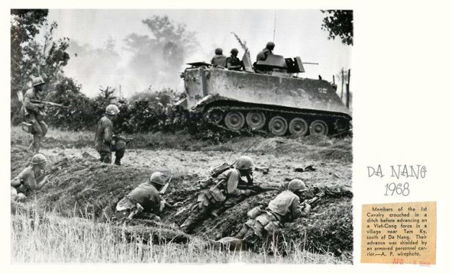 Запах напалма по утрам