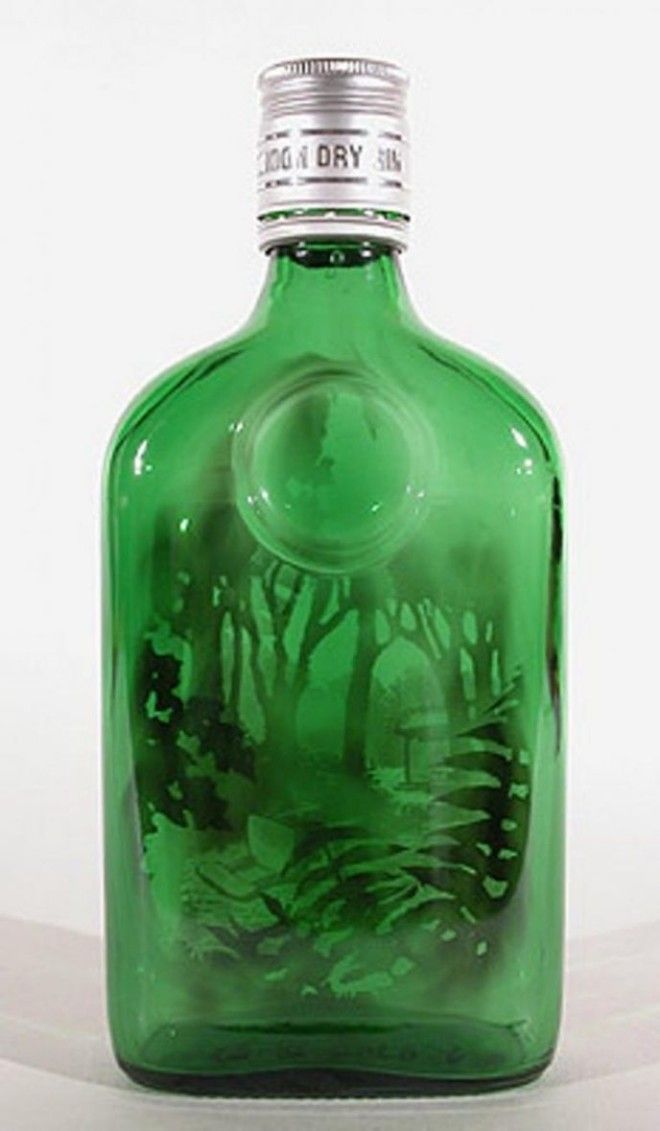 То что находится в этой бутылке поразит ваше воображение