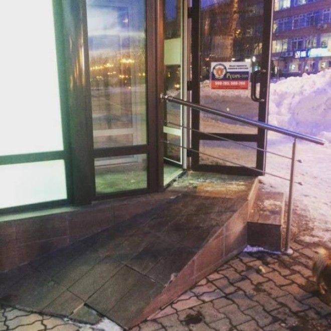 провалы дизайнеров дизайнерские провалы нелепые архитектурные творения