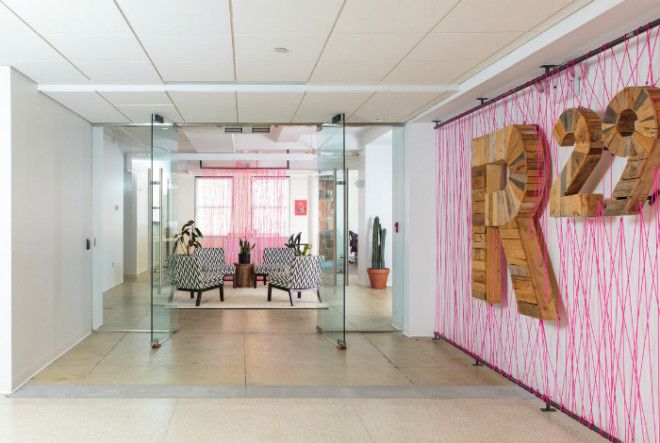 Гламурный офис в современном стиле