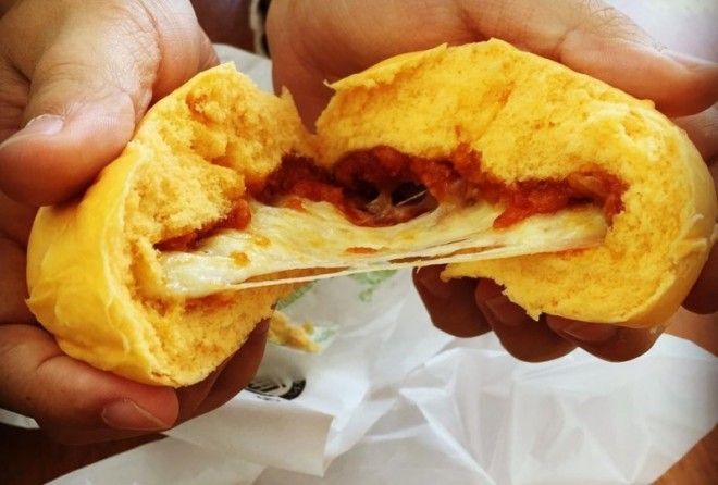 Сэндвич со спагетти я бы попробовал точно!